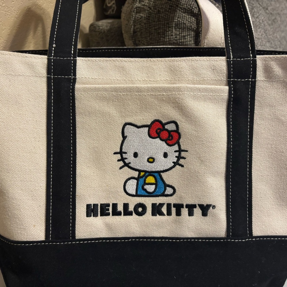 Hello kitty baggu canvas tote bag